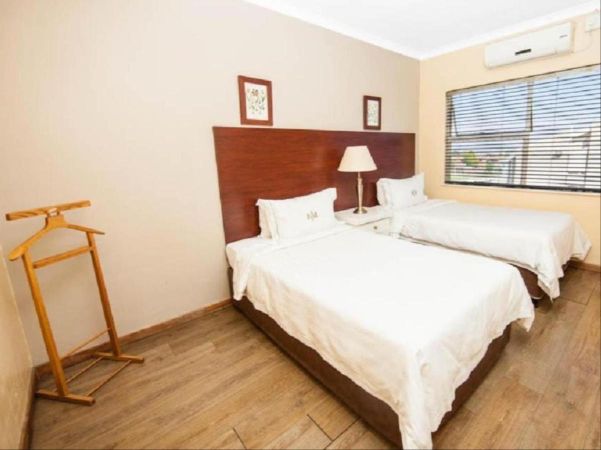 Vetho 2 Apartments Or Tambo Airport Kempton Park Exterior photo