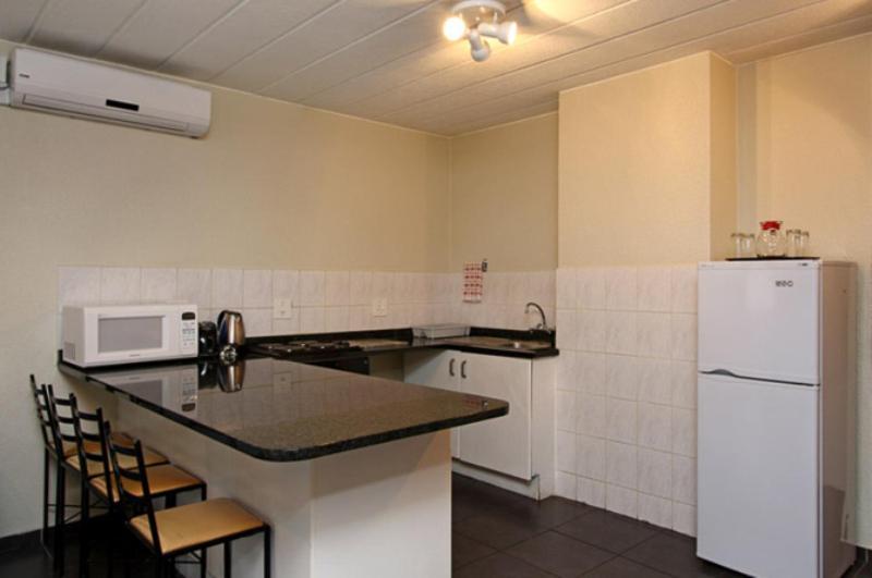 Vetho 2 Apartments Or Tambo Airport Kempton Park Exterior photo