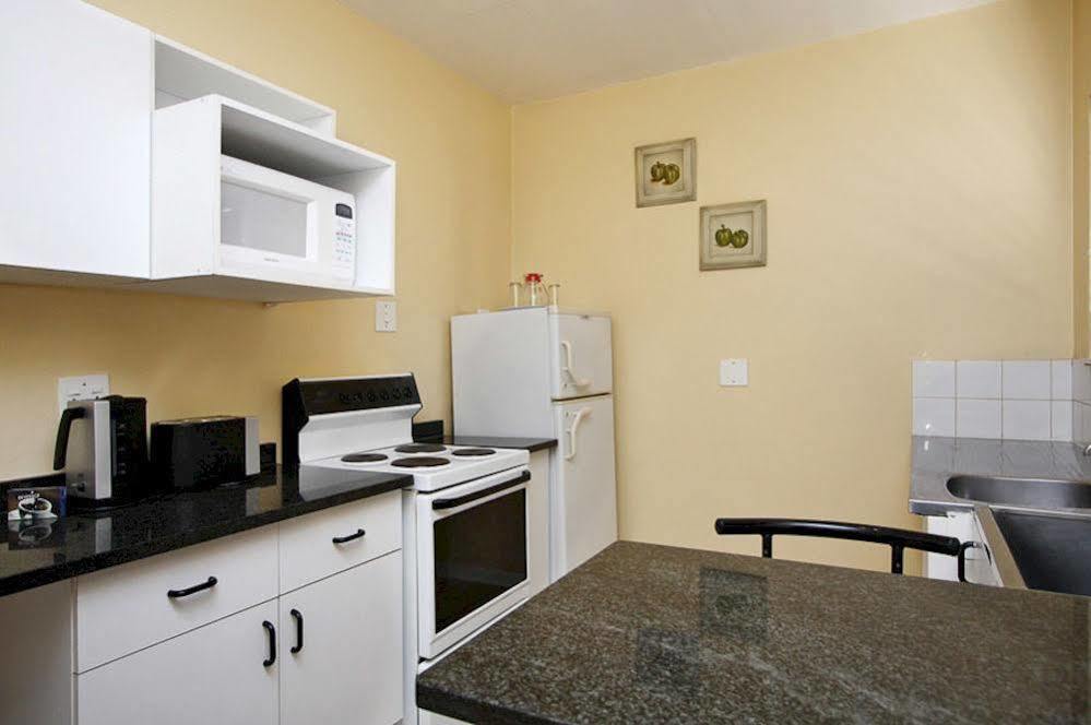 Vetho 2 Apartments Or Tambo Airport Kempton Park Exterior photo